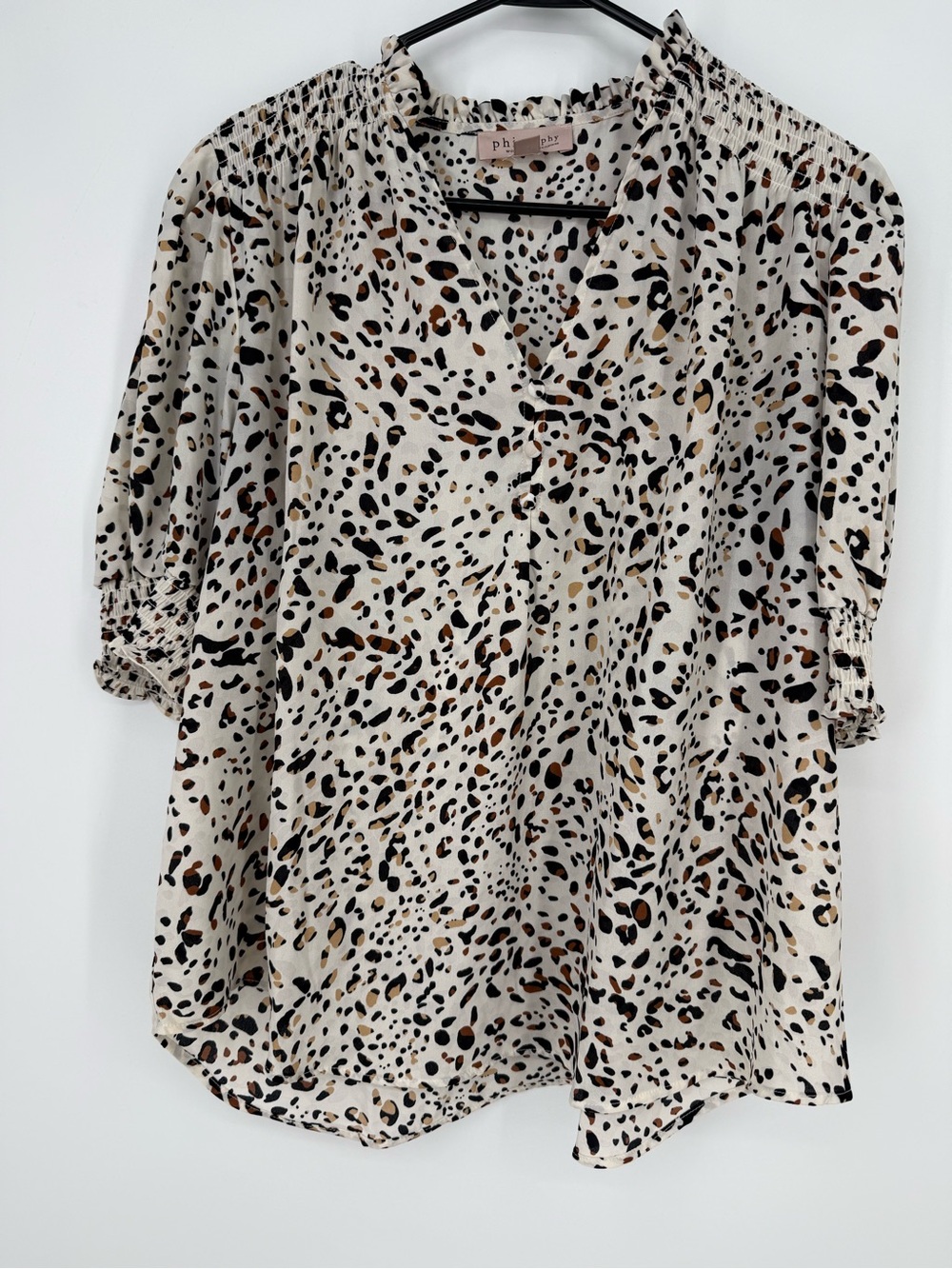 Cream Animal Print V-Neck Puff Sleeve Top 1X